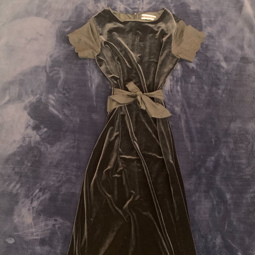 Amanda Smith black velvet dress